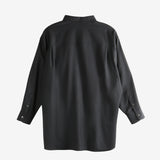 black shirt, back view