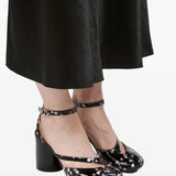 Black sandals, front view
