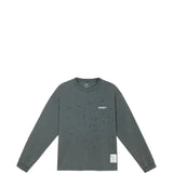 Grey t-shirt, front view