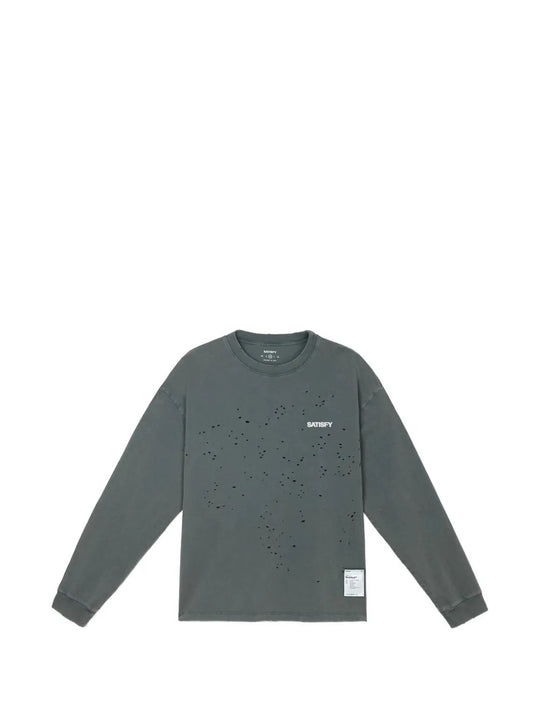 Grey t-shirt, front view