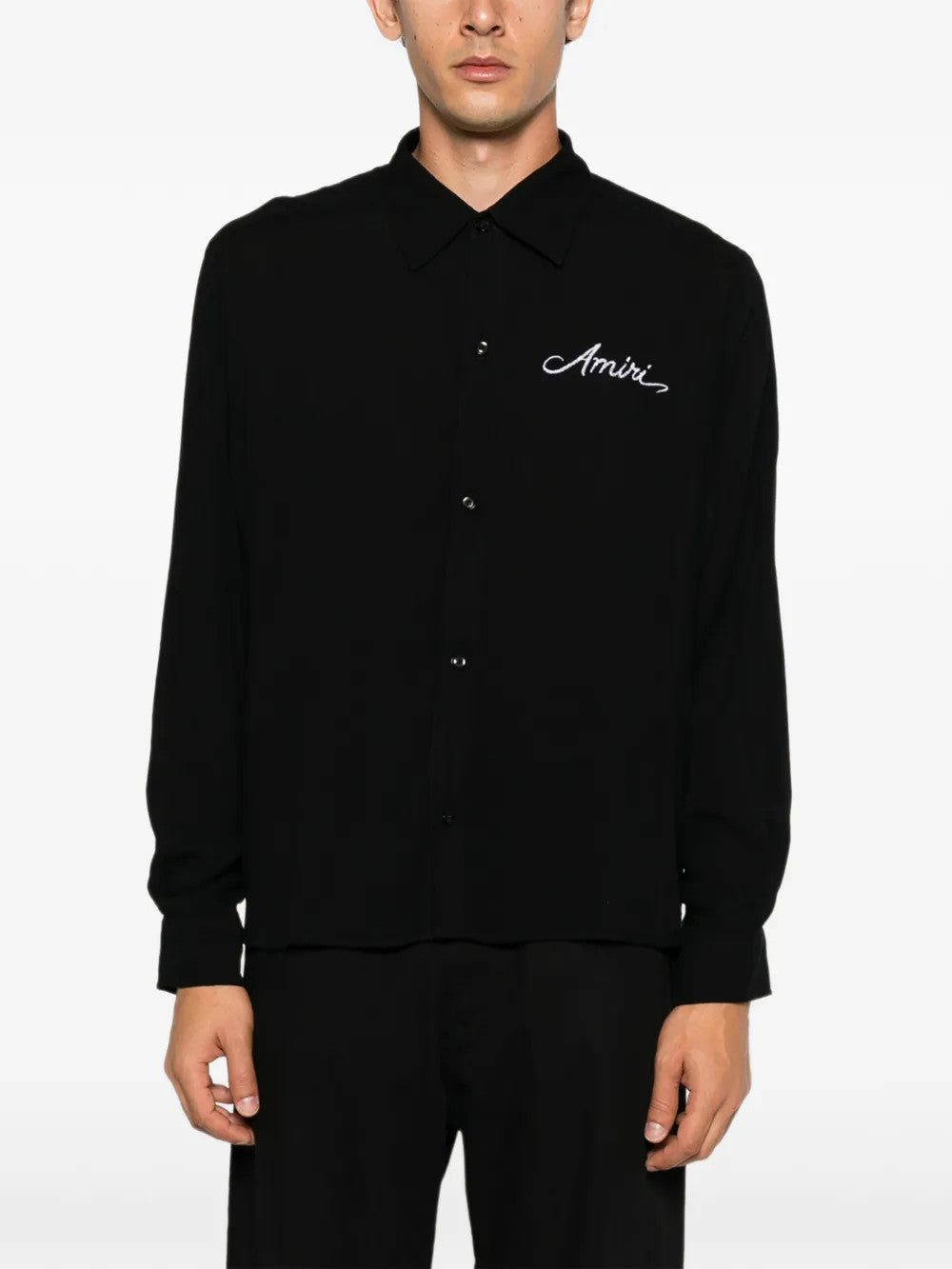 Black shirt, full body view