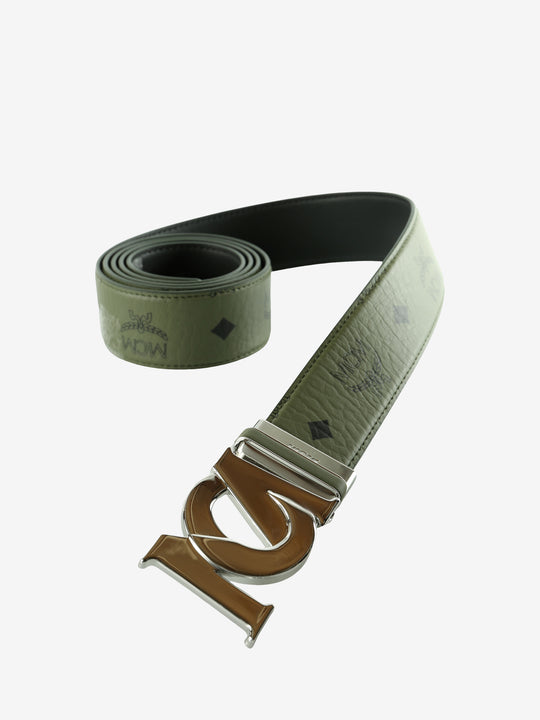 Green belt , front view