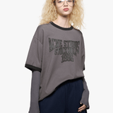 Grey t-shirt, full body view