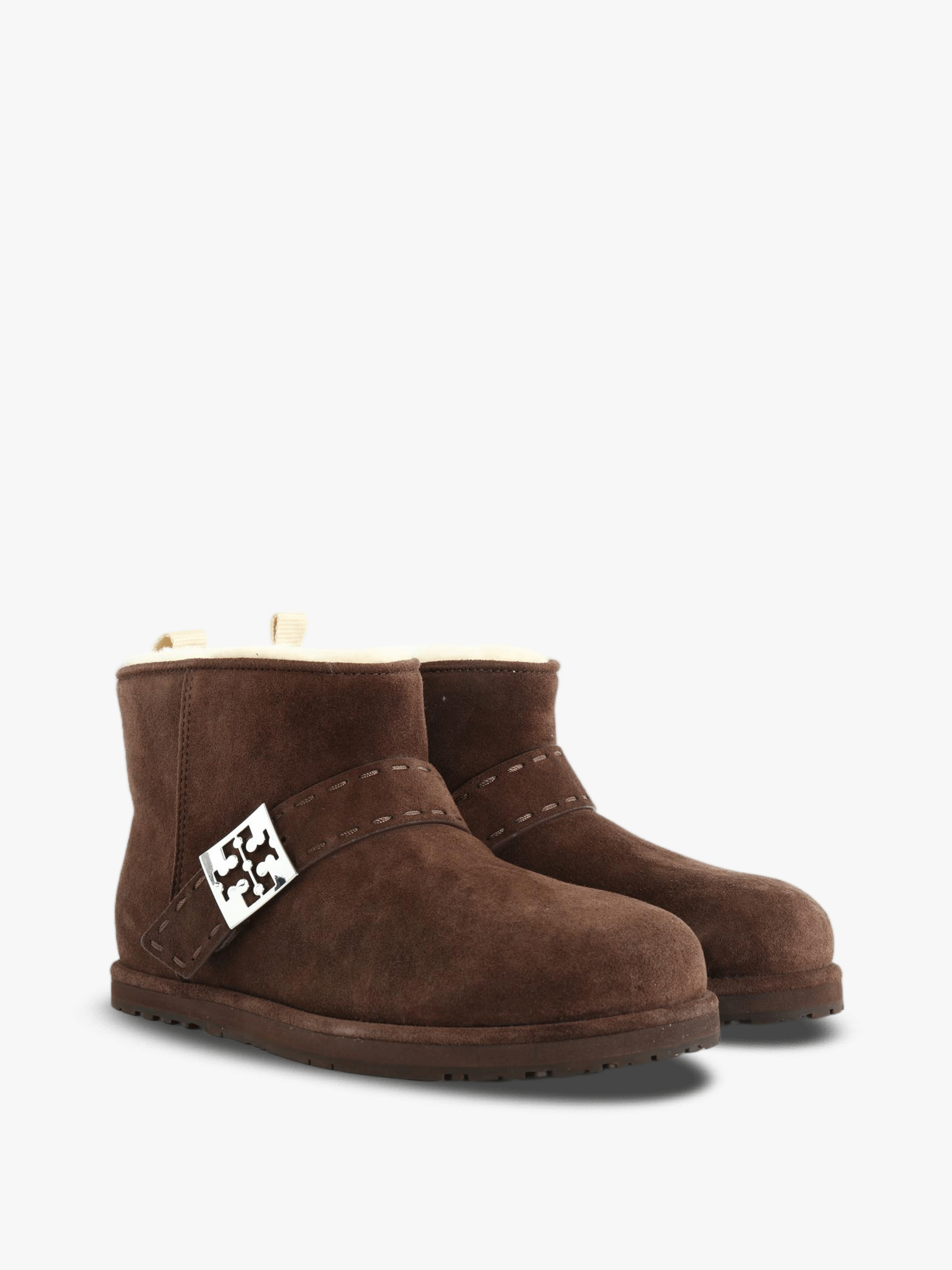 Brown boots, front view