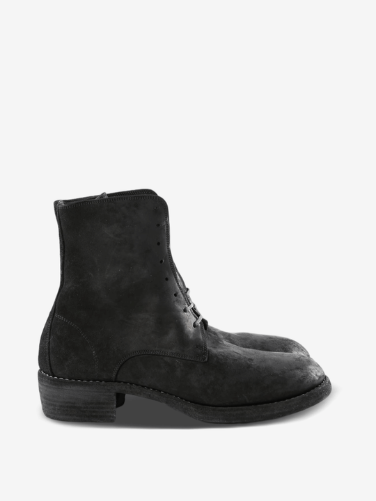 Black boot ,front view