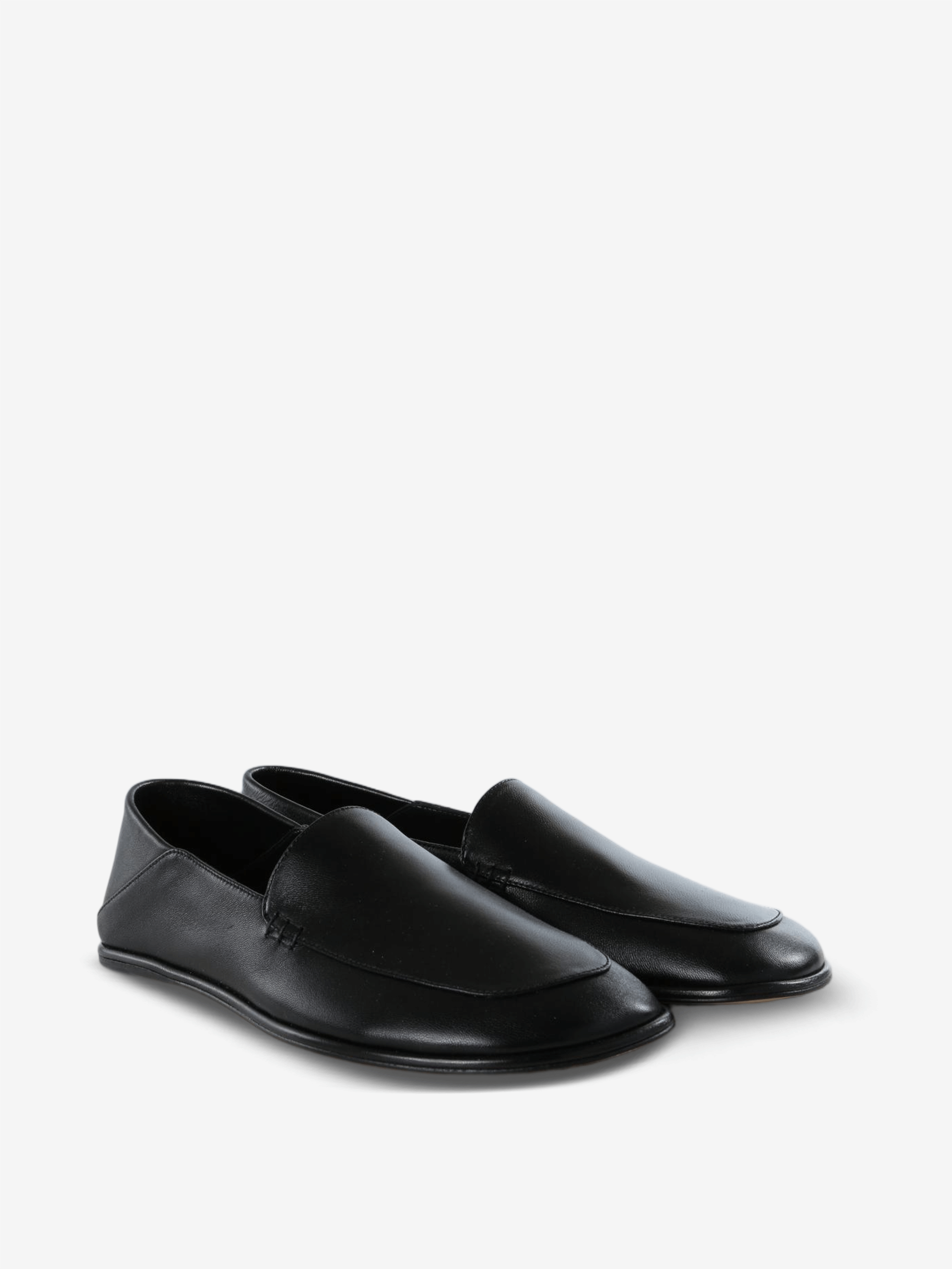 Black shoes, front view