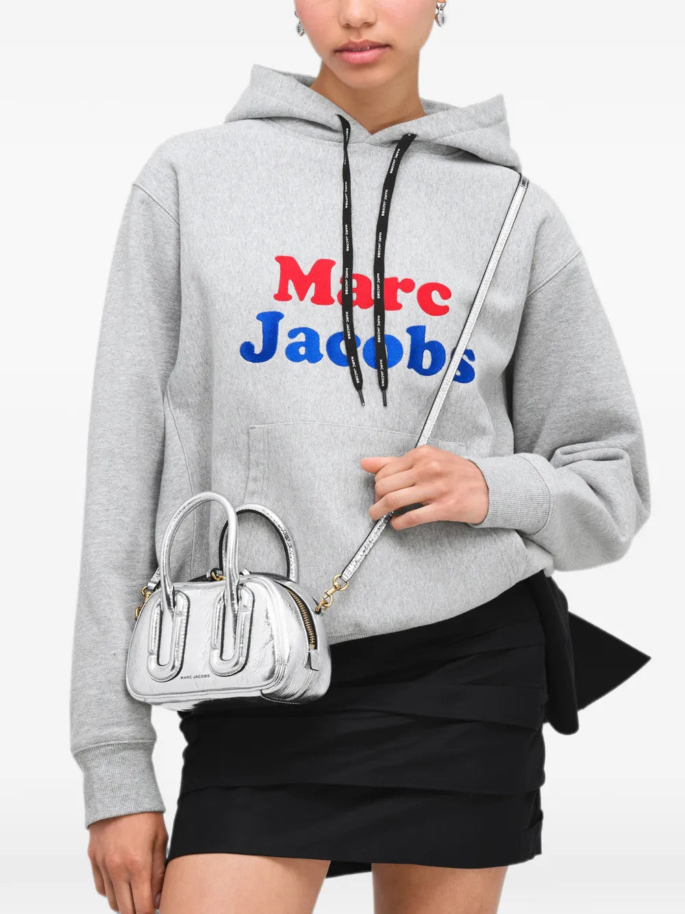 Grey bag, front view