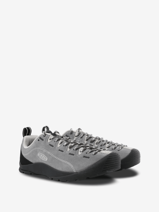 Grey shoes, front view