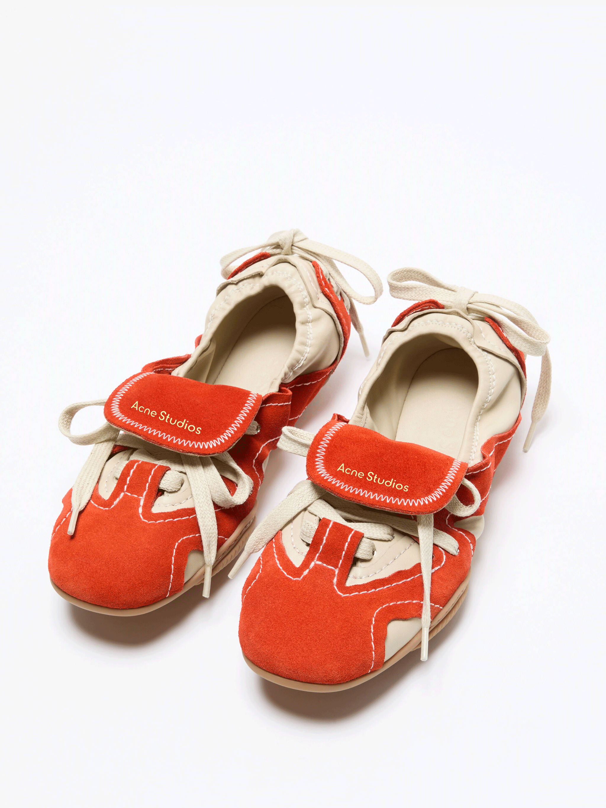 Orange shoes, front view