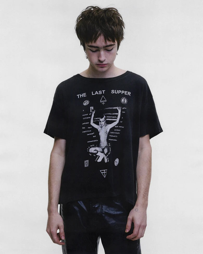 Black t-shirt, full body view