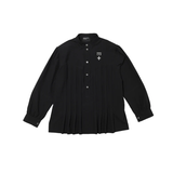 Black shirt, front view