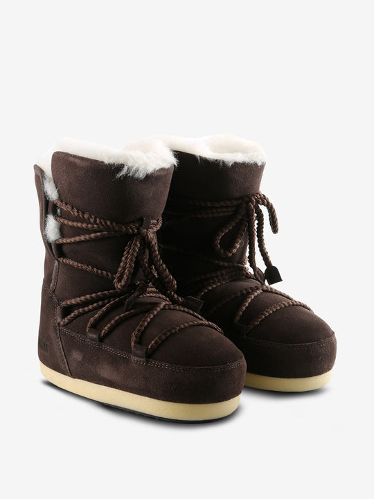 Brown boot, side view