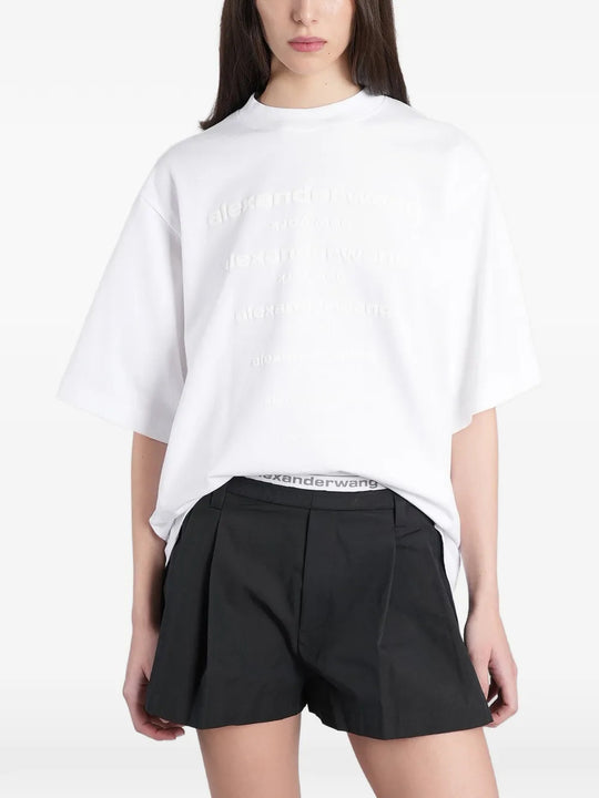 White t-shirt, full body view