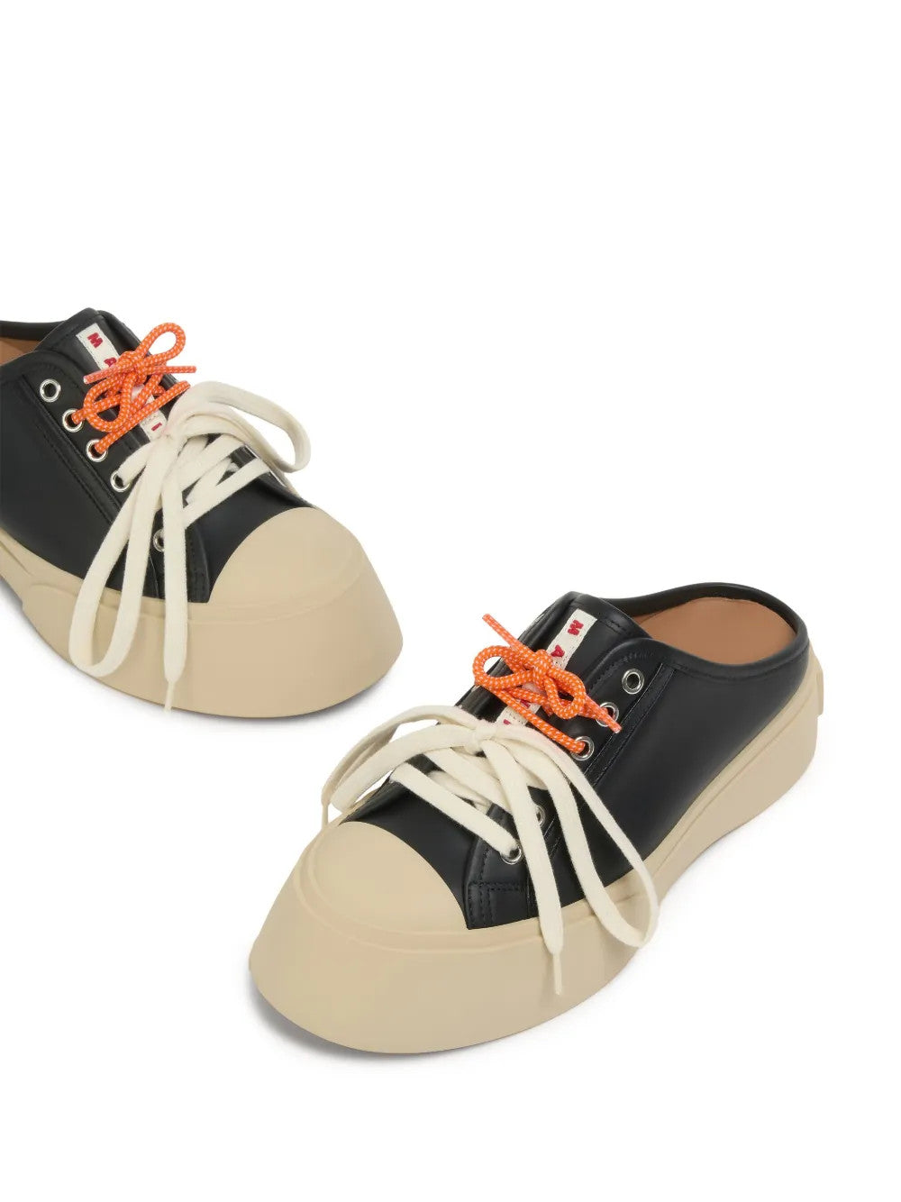 Black shoes, front view