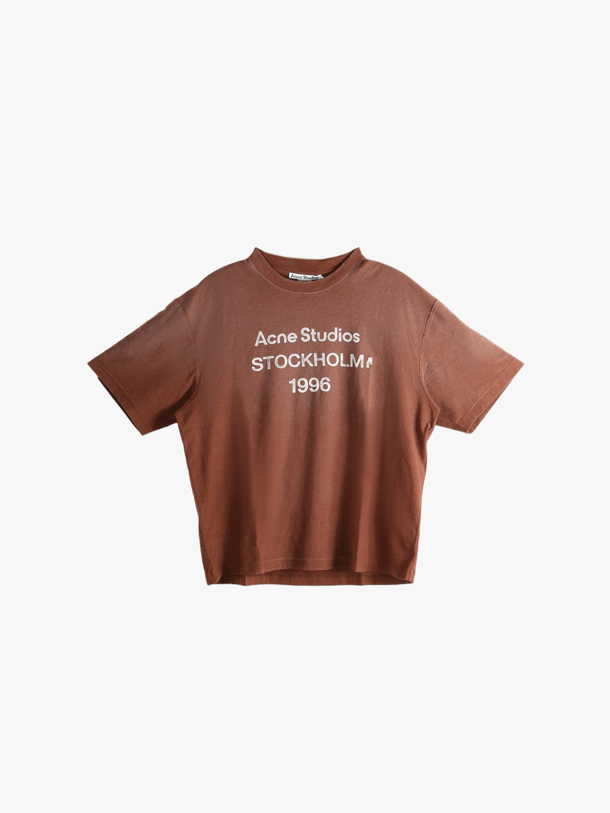 Brown t-shirt, front view