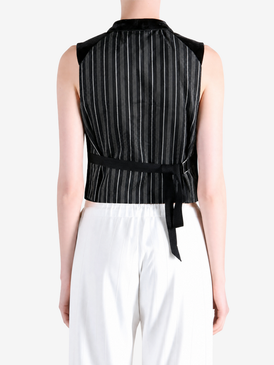 Black jacket, front view