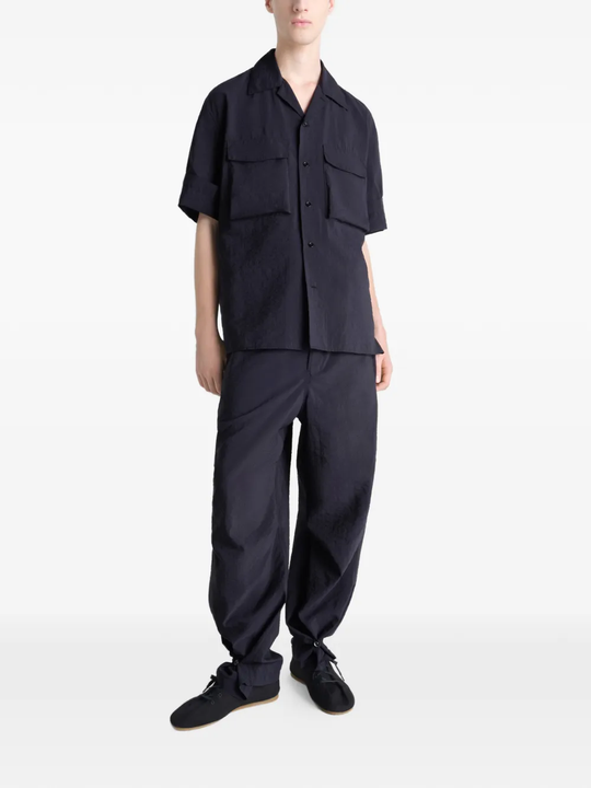 Black shirt, full body view