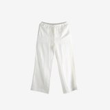 white pants,front view