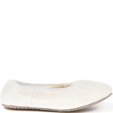 white sneakers,front view