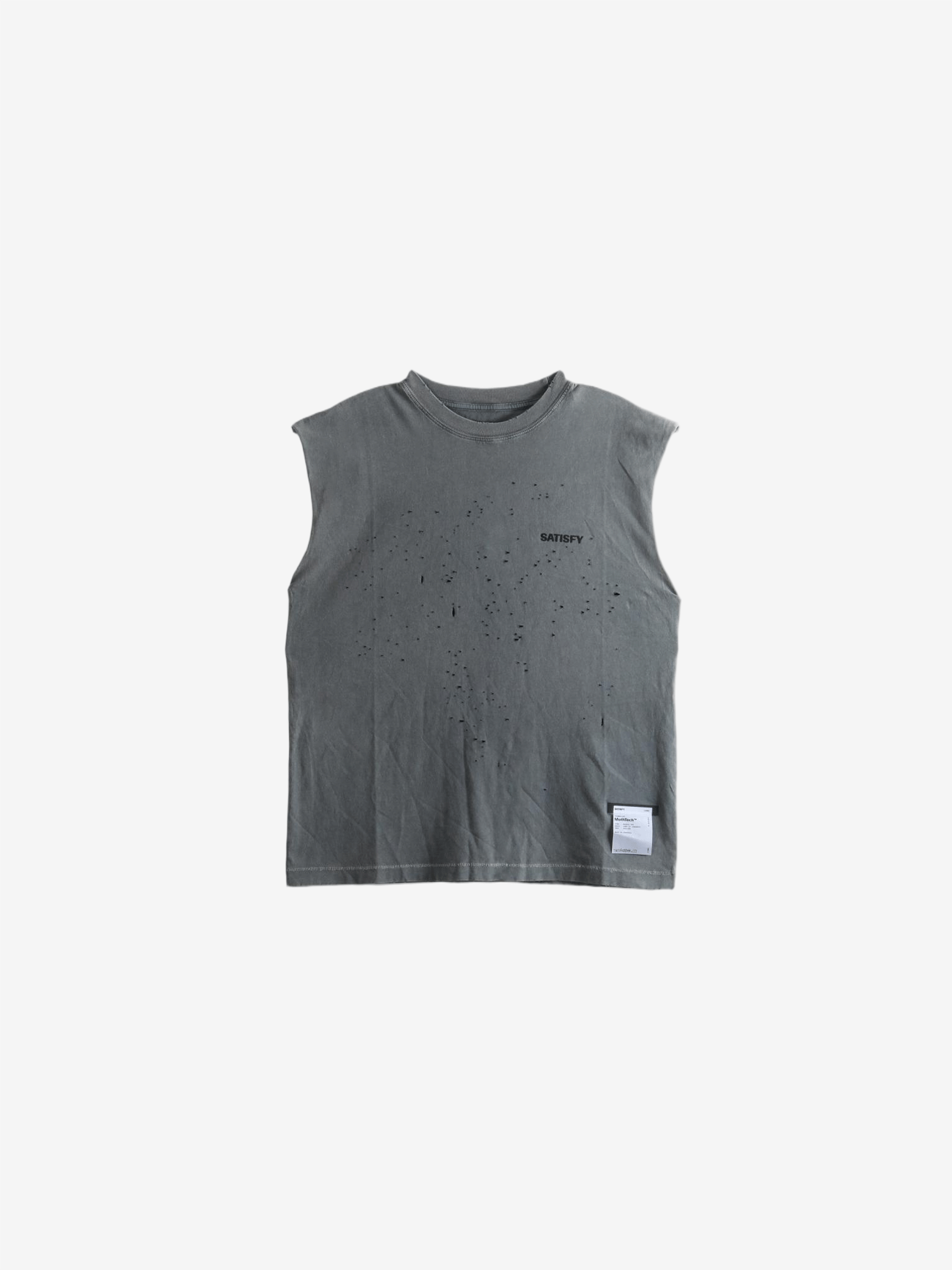 Grey t-shirt, front view