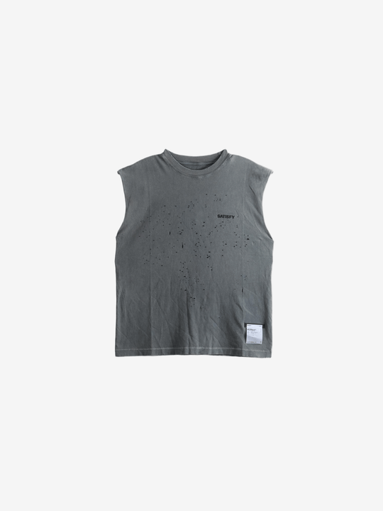 Grey t-shirt, front view