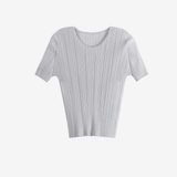 Grey shirt, front view