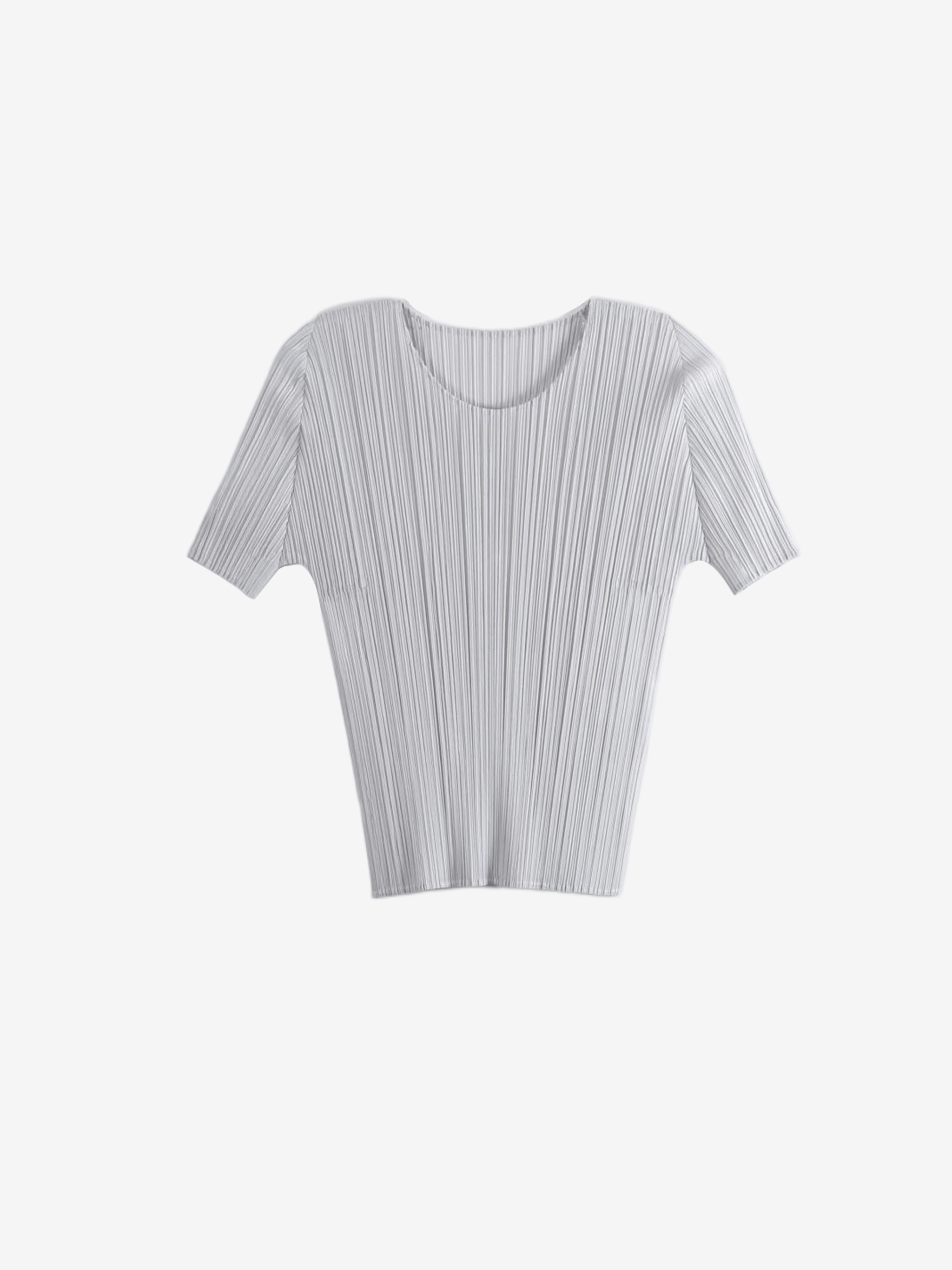Grey shirt, front view