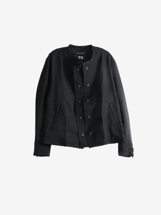 Black jacket, front view