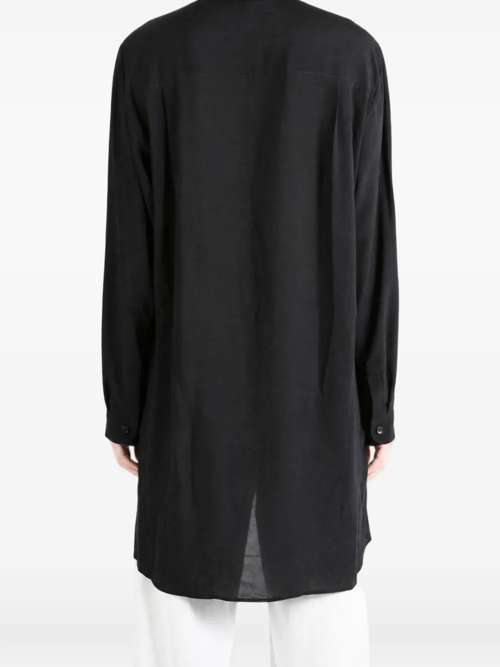Black shirt, full body view