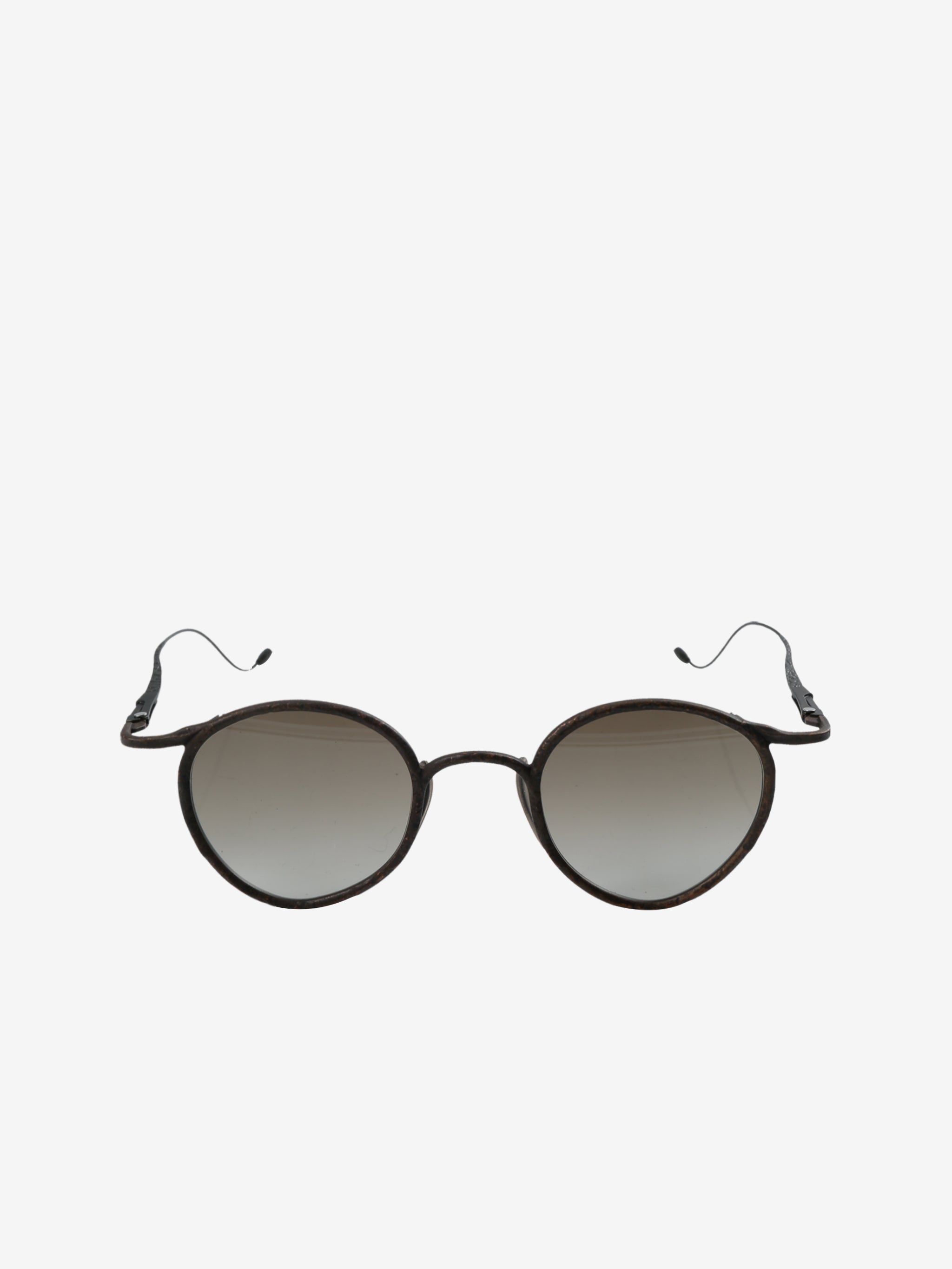 Black sun glasses, front view