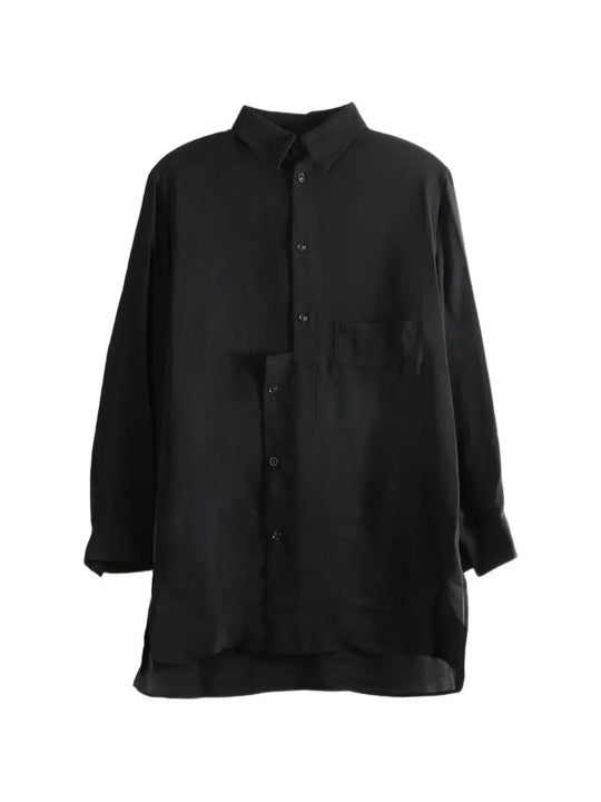 Black shirt, front view