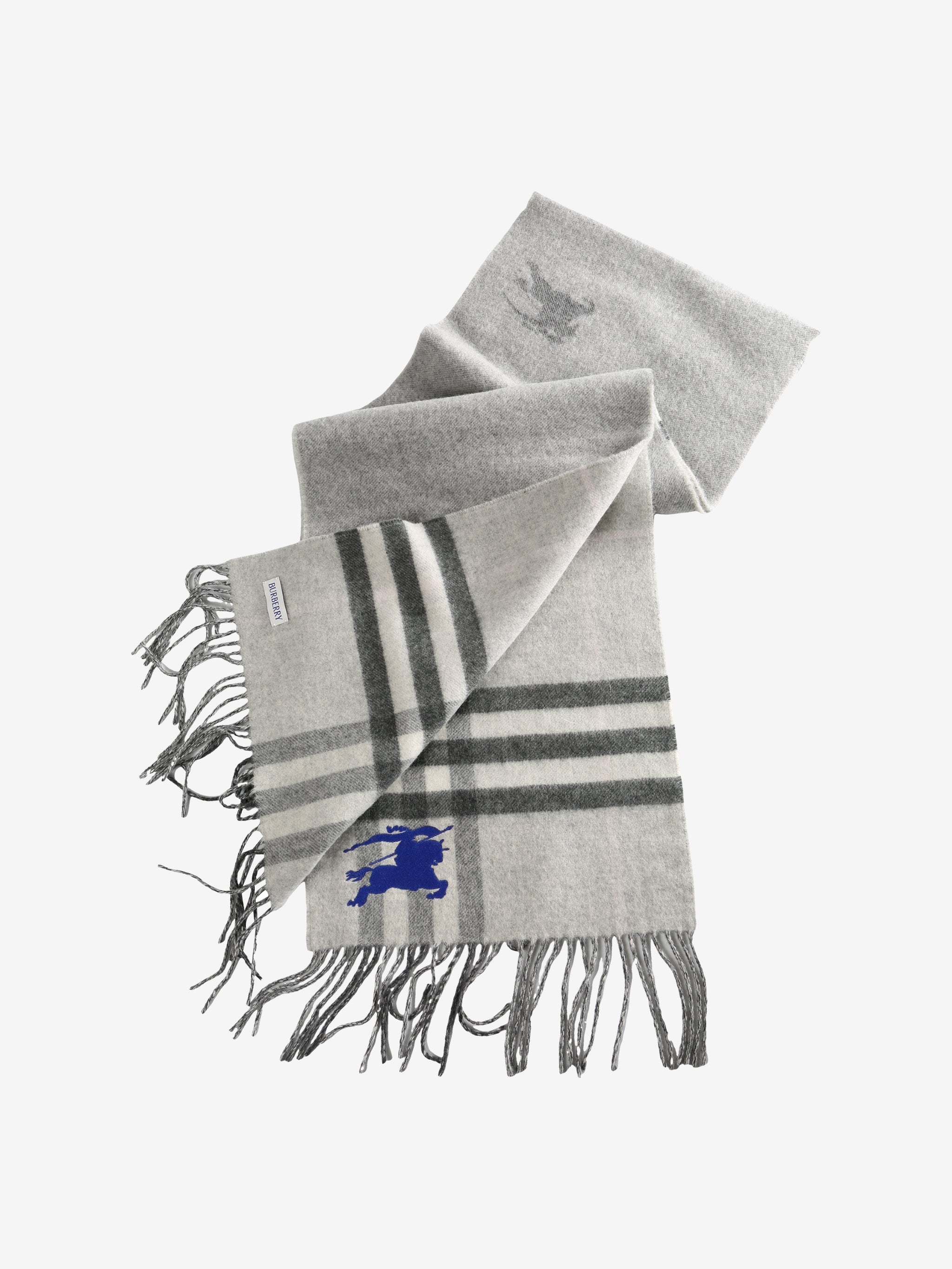 Grey scarf,front view