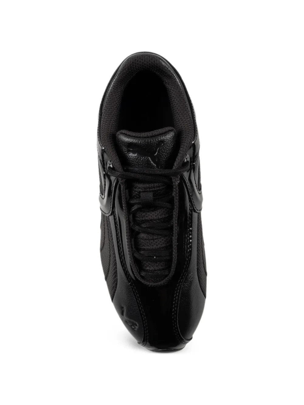 Black shoes, front view