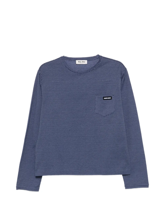 Blue sweater,front view
