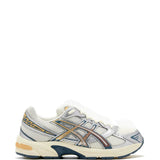 White sneakers, front view