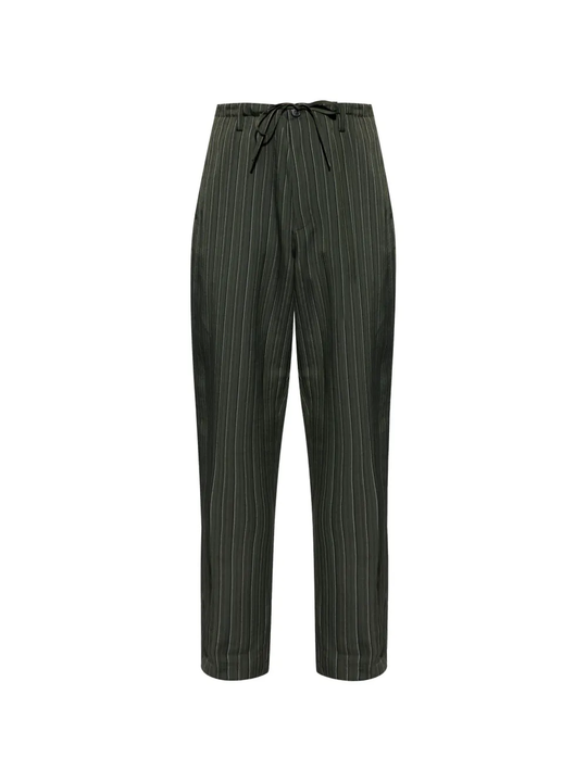 Green pant, front view