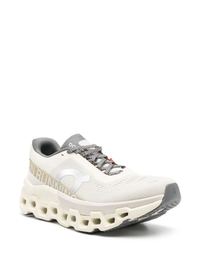 ON RUNNING - Women Cloudmonster 2 Sneaker