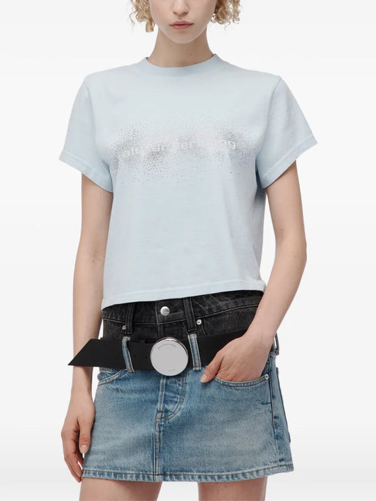Blue t-shirt, front view