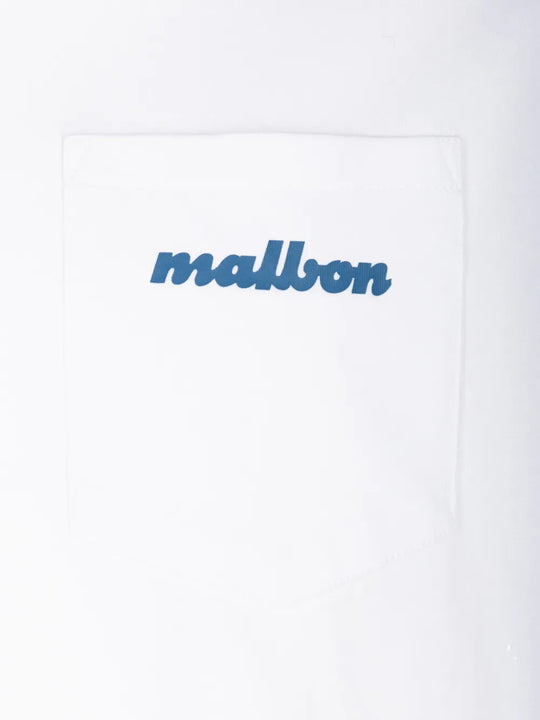 White t-shirt, front view