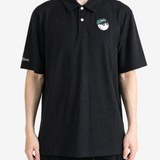 Black shirt, full body view