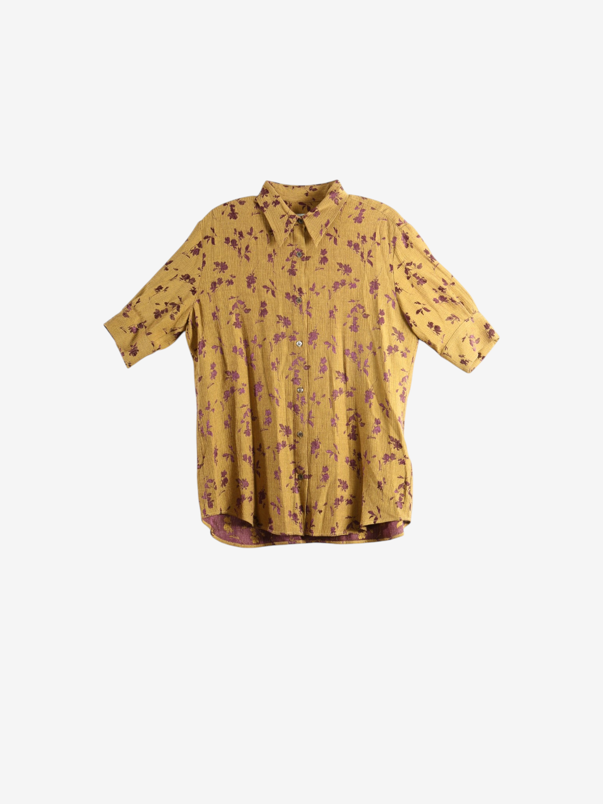 Yellow shirt, front view
