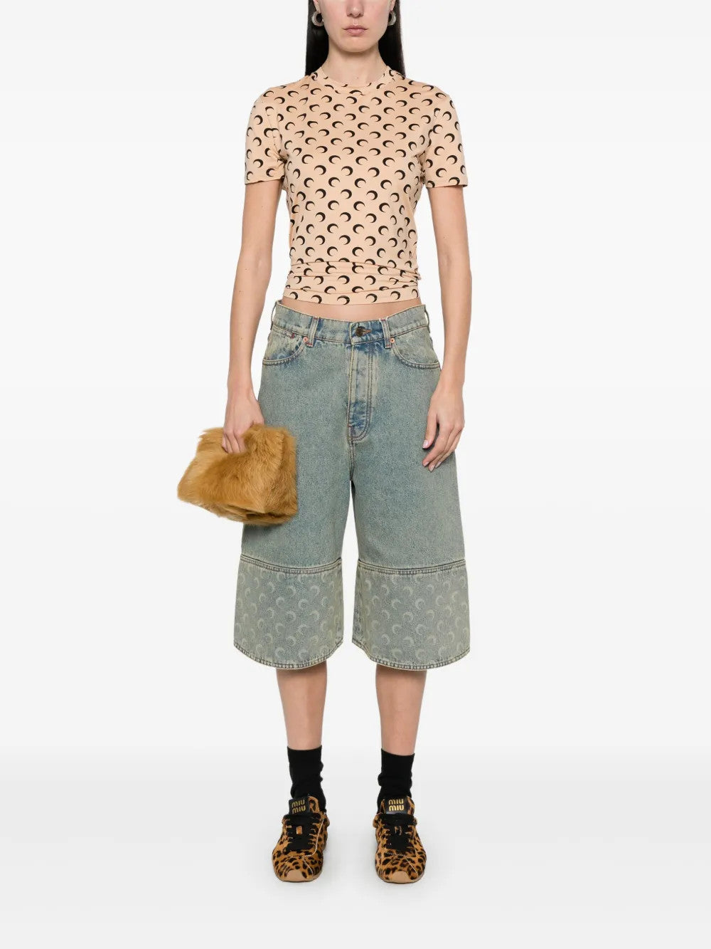 Tan top, front view