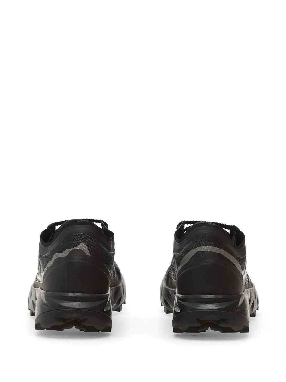Black shoes, back view