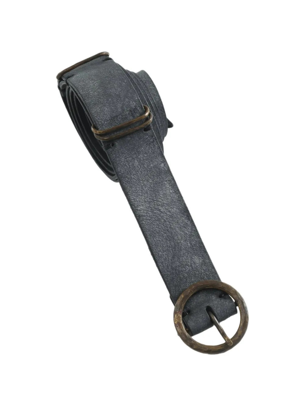 Black accessories, front view