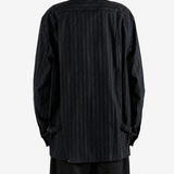 Black shirt, full body view