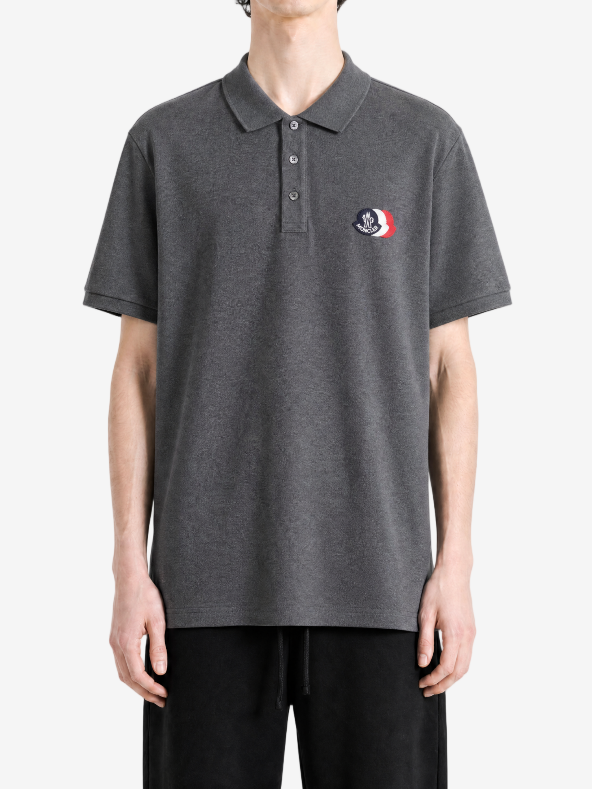 Grey t-shirt, full body view