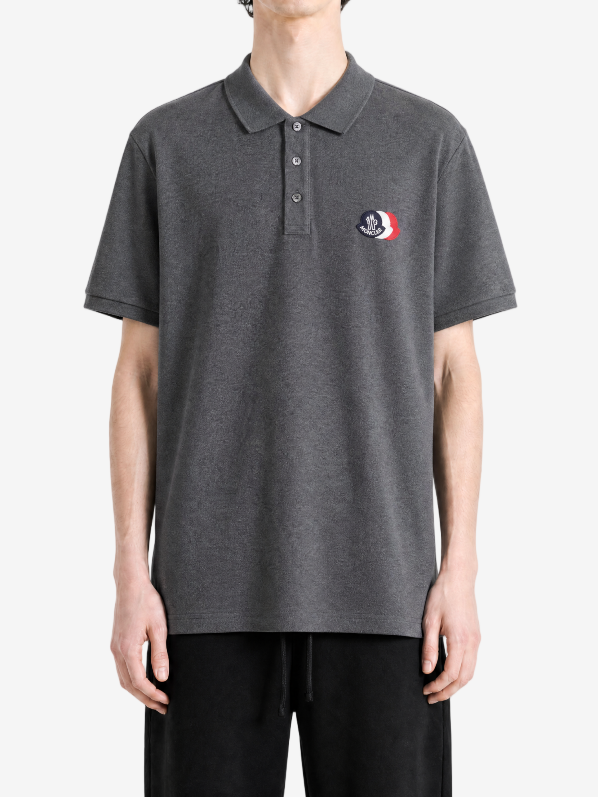 Grey t-shirt, full body view