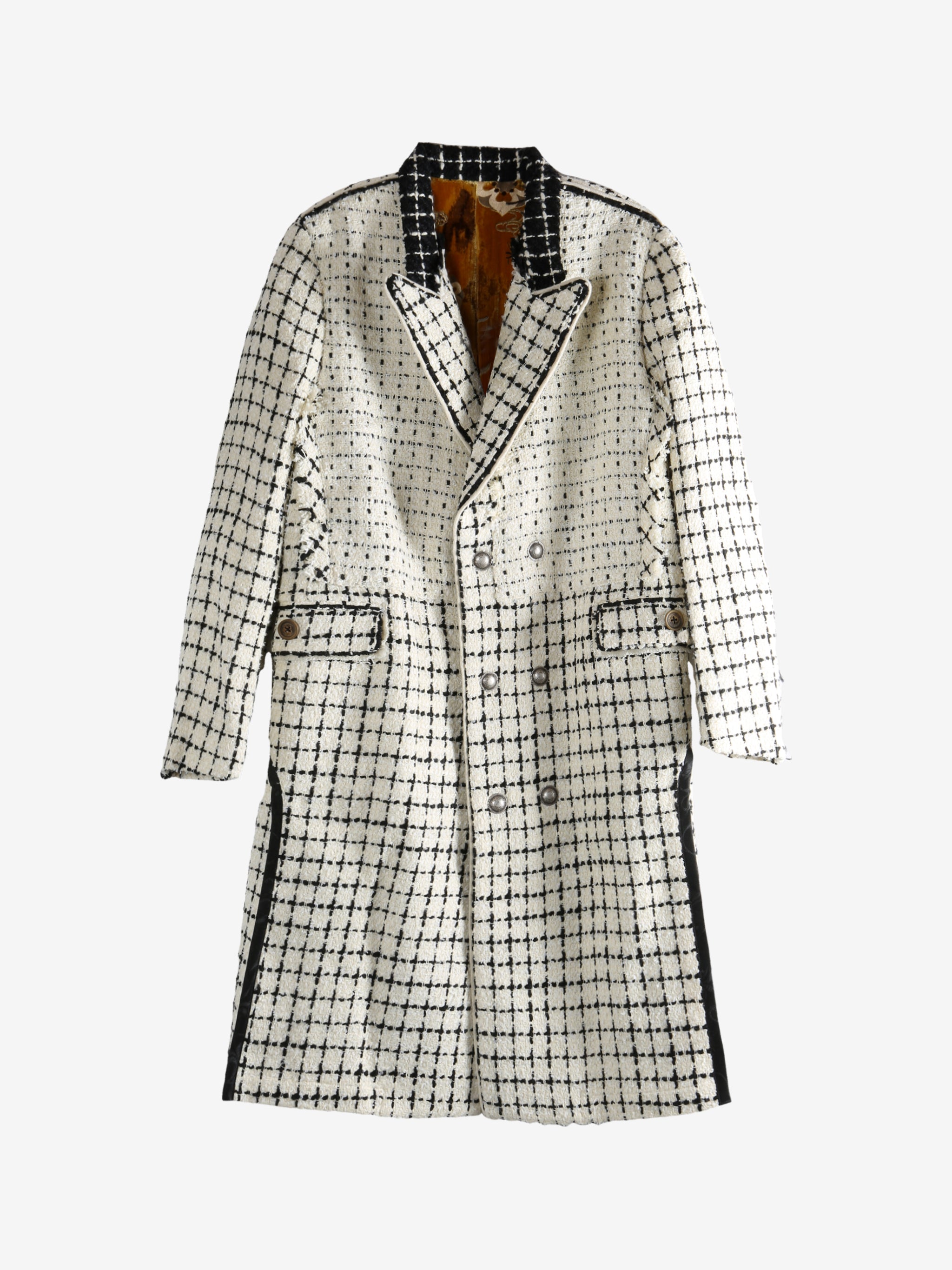 White coat,front view