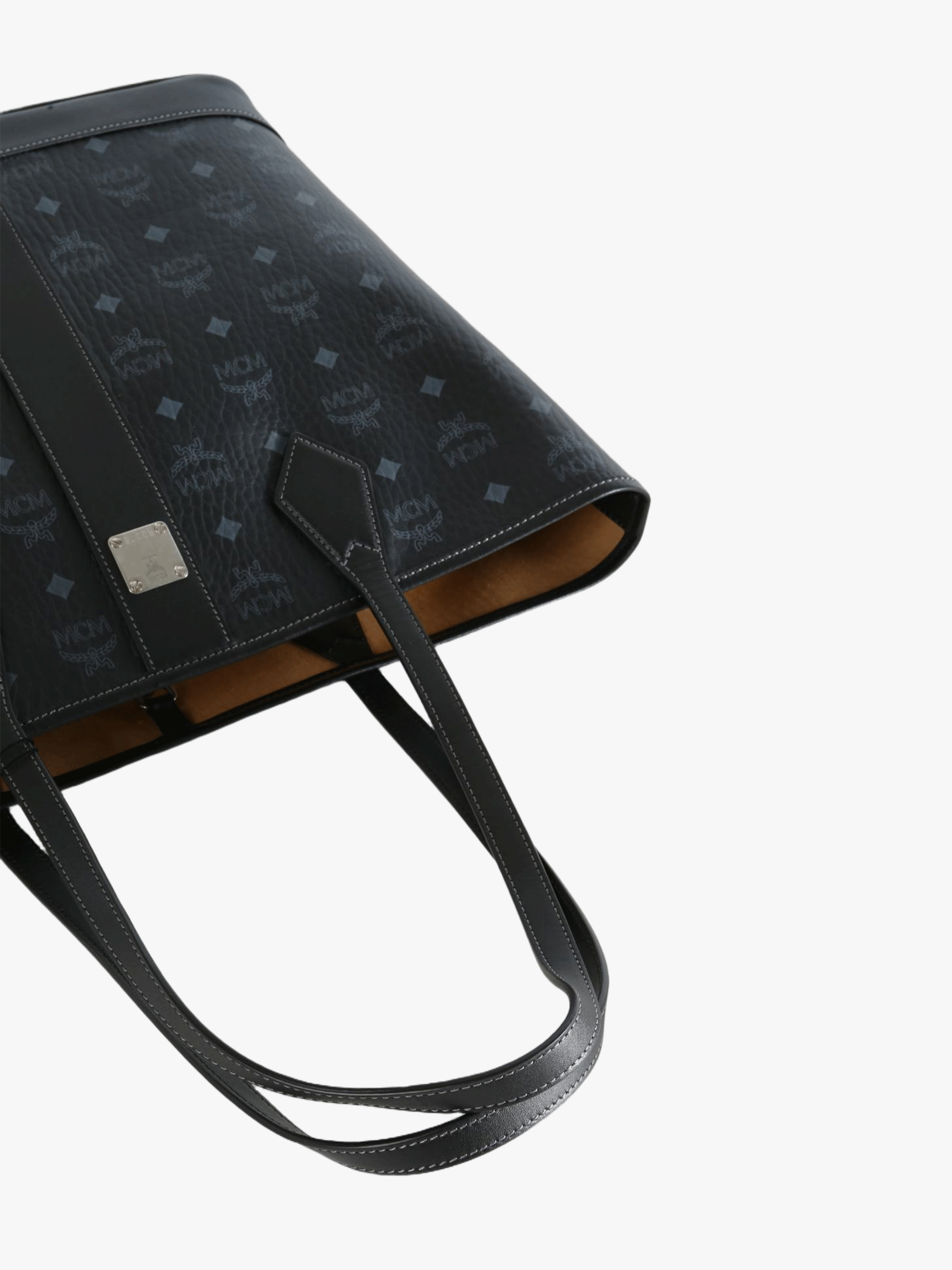 Black bag, side view