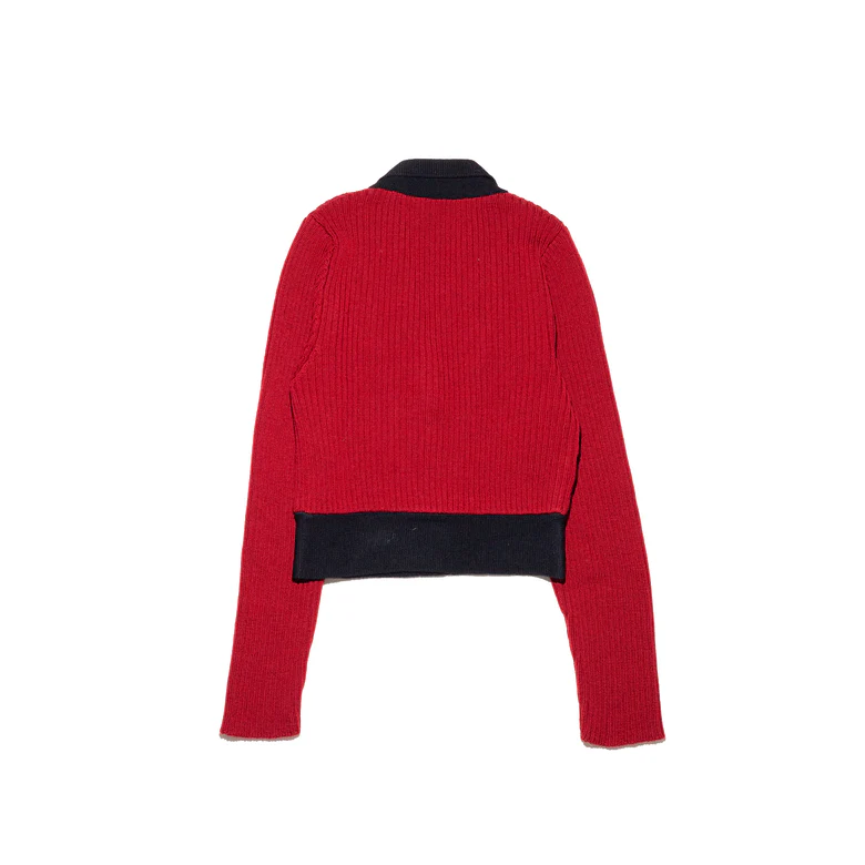 Red knitwear,back view